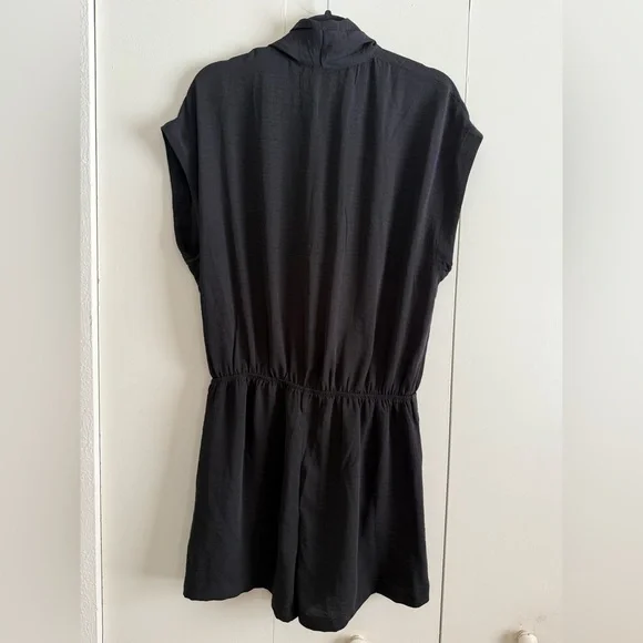 Flax Black Garment - Picture 4 of 4